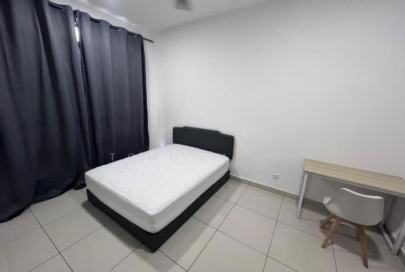 Condominium for Sale at Legend Heights - Tommy Liew - Bedroom - PropertyGuru.com.my
