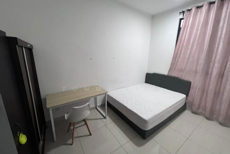 Condominium for Sale at Legend Heights - Tommy Liew - Bedroom - PropertyGuru.com.my