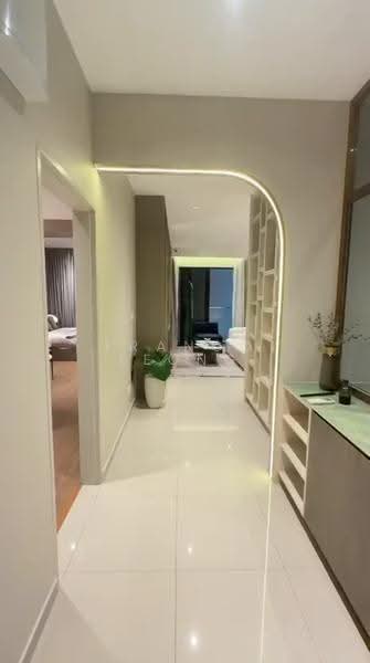 Kondominium untuk Dijual di Waringin Kwasa Damansara - Franco Leong - Corridor - PropertyGuru.com.my