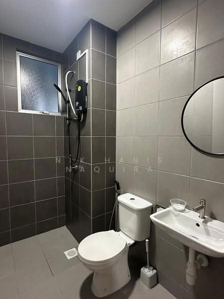 Condominium for Rent at Nikka Residence - Nik Hanis Naquira - Bathroom - PropertyGuru.com.my