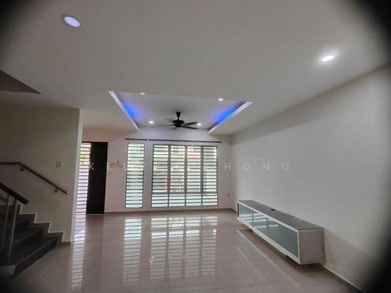 Rumah Teres 2-Tingkat untuk Dijual di Panorama Lapangan Perdana (Ipoh) - Kelvin Chong - Living Room - PropertyGuru.com.my