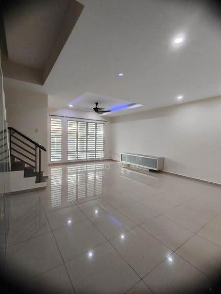 Rumah Teres 2-Tingkat untuk Dijual di Panorama Lapangan Perdana (Ipoh) - Kelvin Chong - Living Room - PropertyGuru.com.my