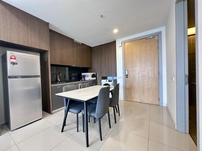 Kondominium untuk Disewa di Grand Medini - Daniel Tey - Kitchen - PropertyGuru.com.my