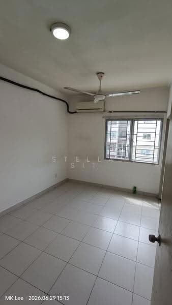Apartment for Rent at Pangsapuri Akasia (Bandar Botanic) - Stella Sit - Interior - PropertyGuru.com.my