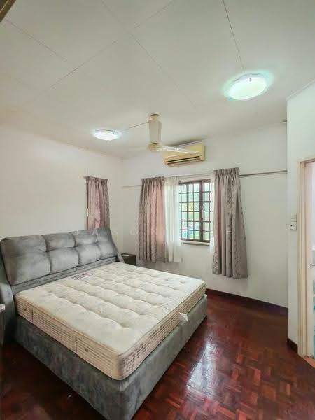 Rumah Teres 2-Tingkat untuk Disewa di Bayan Lepas (Penang) - Jason Ewe - Bedroom - PropertyGuru.com.my