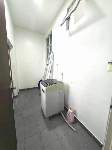 2-storey Terraced House for Sale in Taman Mount Austin (Tebrau) - Vic Lim - Interior - PropertyGuru.com.my