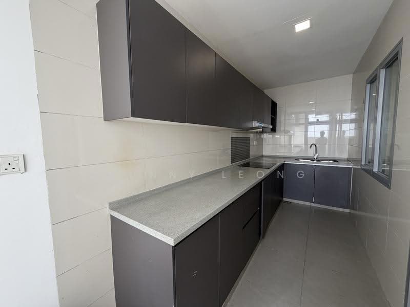 Condominium for Sale at Lakefront Residence - Johnny Leong - Kitchen - PropertyGuru.com.my