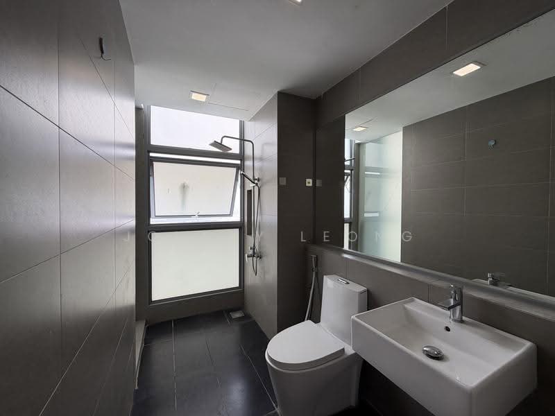 Condominium for Sale at Lakefront Residence - Johnny Leong - Bathroom - PropertyGuru.com.my