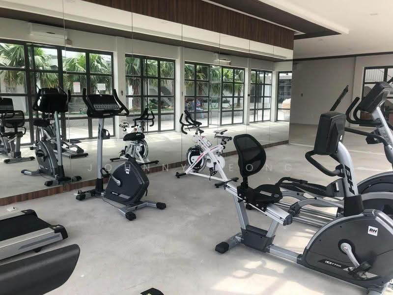 Condominium for Sale at Lakefront Residence - Johnny Leong - Gym - PropertyGuru.com.my