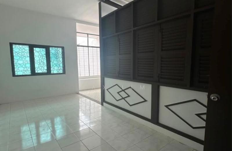 Shop for Rent in George Town (Penang) - Max Lim - Interior - PropertyGuru.com.my