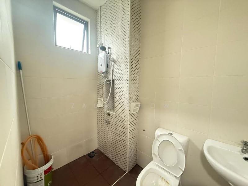 2-storey Terraced House for Sale in Taman Dato Onn (Johor Bahru) - Zack Chow - Bathroom - PropertyGuru.com.my