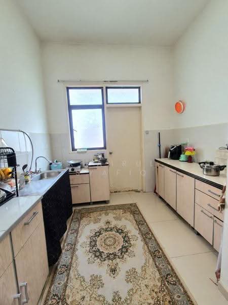 Rumah Teres 2-Tingkat untuk Dijual di Eco Grandeur (Puncak Alam) - Khairul Syafiq - Kitchen - PropertyGuru.com.my