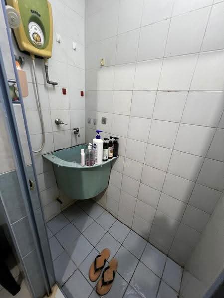 Pangsapuri untuk Disewa di Krystal Heights - Abby Woo - PropertyGuru.com.my