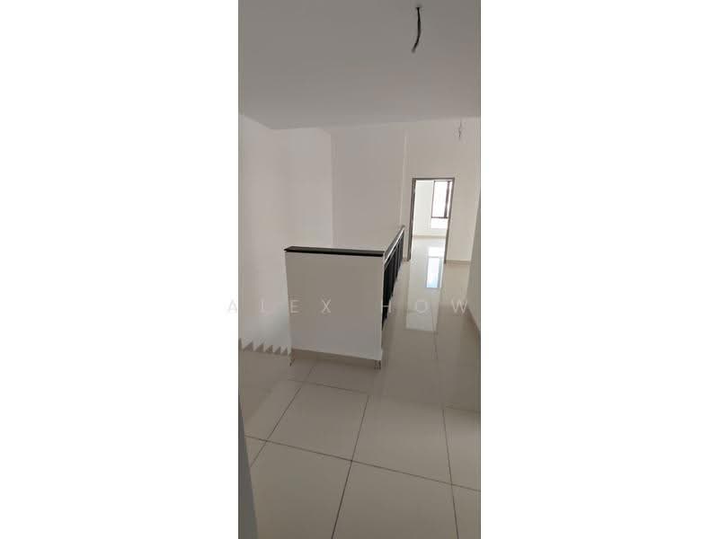 Cluster House for Rent in Taman Mount Austin (Tebrau) - Alex How - Interior - PropertyGuru.com.my
