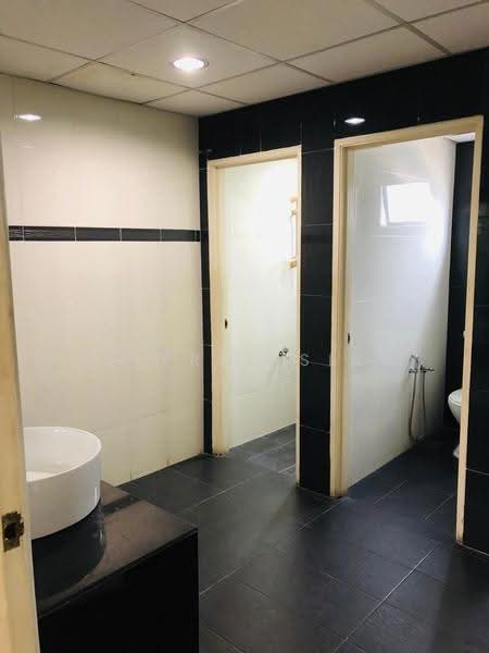 Commercial Bungalow for Rent in Taman Kepong (Kepong) - Jeffrey Siah - Bathroom - PropertyGuru.com.my