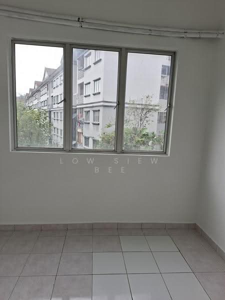 Apartment for Sale at Pangsapuri Sri Alpinia - Low Siew Bee - PropertyGuru.com.my