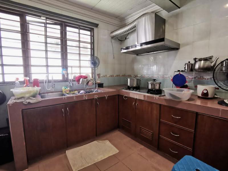 Rumah Teres 2-Tingkat untuk Dijual di Sunway Damansara (Kota Damansara) - Henry Chin - Kitchen - PropertyGuru.com.my