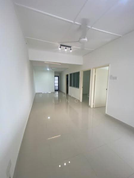 1-storey Terraced House for Sale in Taman Greenwood (Batu Caves) - Richard Ling - Interior - PropertyGuru.com.my