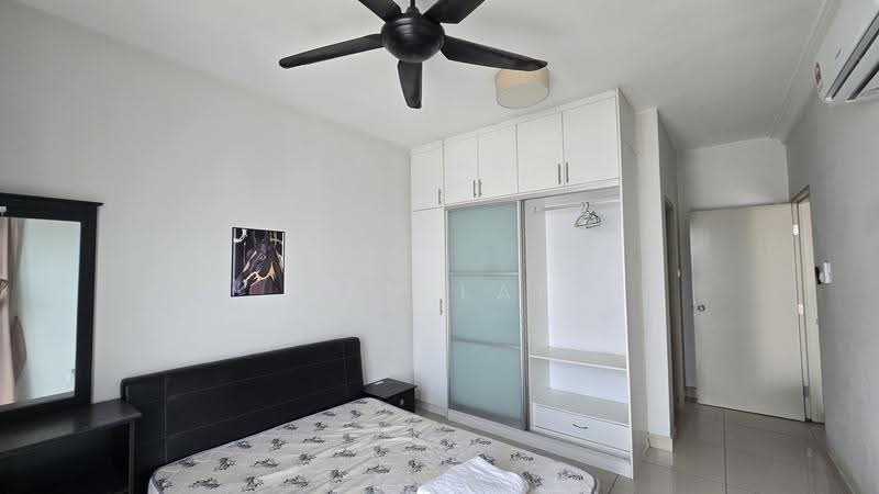 Kediaman Servis untuk Dijual di Pacific Place - Ken Lai - Bedroom - PropertyGuru.com.my