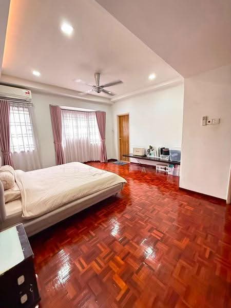 2-storey Terraced House for Sale in Bandar Indahpura (Kulai) - Iden Tan - Bedroom - PropertyGuru.com.my