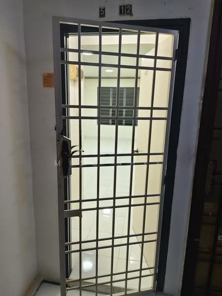 Residential Land for Rent in Johor Bahru (Johor) - Miss Shee - Entrance - PropertyGuru.com.my