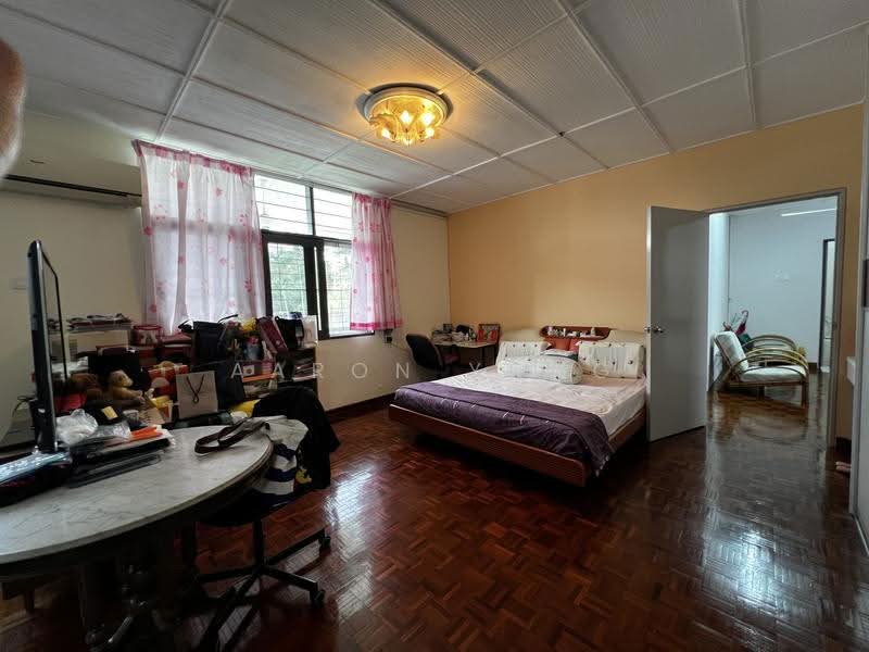 Bungalow House for Sale in Ukay Heights (Ampang) - Aaron Yong - Bedroom - PropertyGuru.com.my