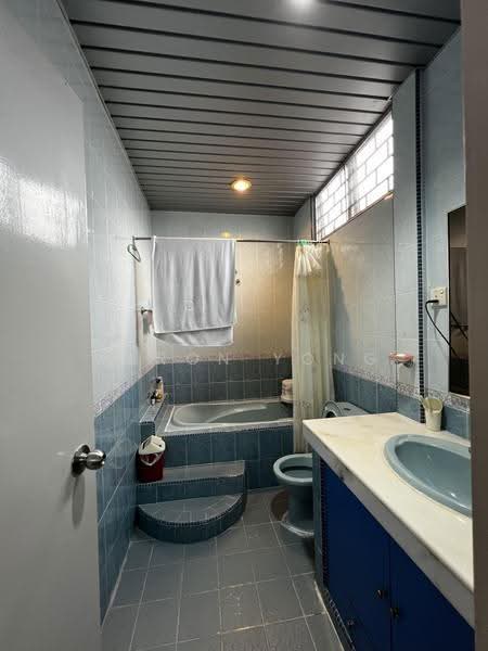 Bungalow House for Sale in Ukay Heights (Ampang) - Aaron Yong - Bathroom - PropertyGuru.com.my