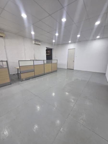 Shop for Rent in Taman Kajang Utama (Kajang) - Kylie Chen - Interior - PropertyGuru.com.my
