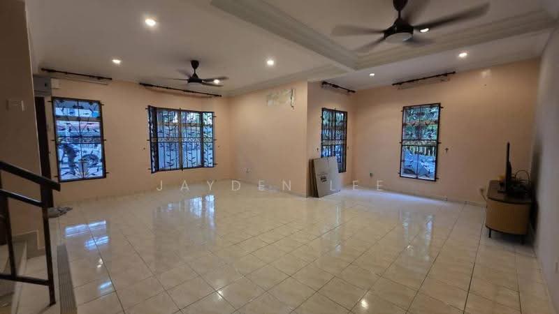 2-storey Terraced House for Sale in Bandar Mahkota Cheras (Cheras) - Jayden Lee - Living Room - PropertyGuru.com.my