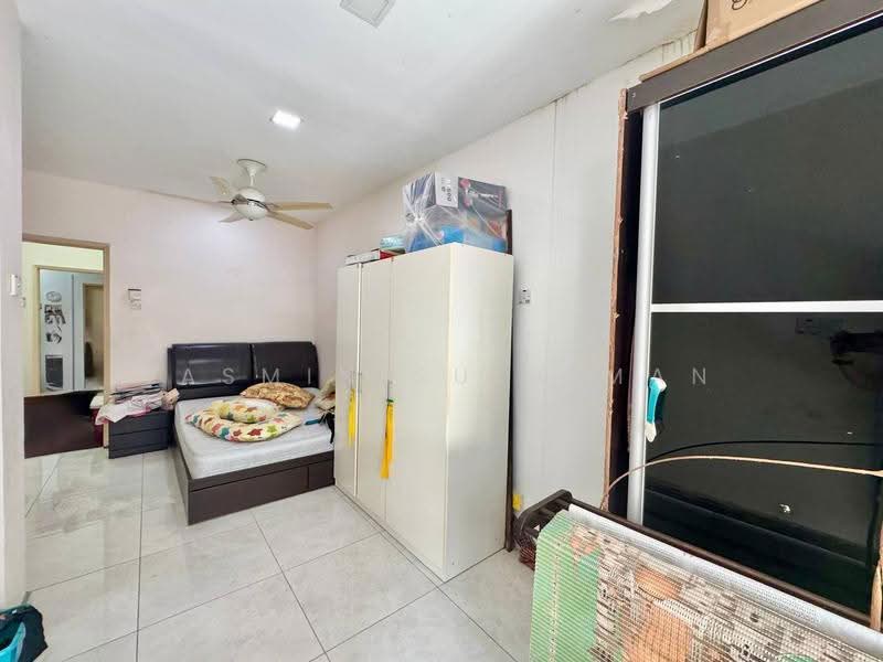 2-storey Terraced House for Sale in Bukit Jelutong (Shah Alam) - Yasmin Sulaiman - Bedroom - PropertyGuru.com.my