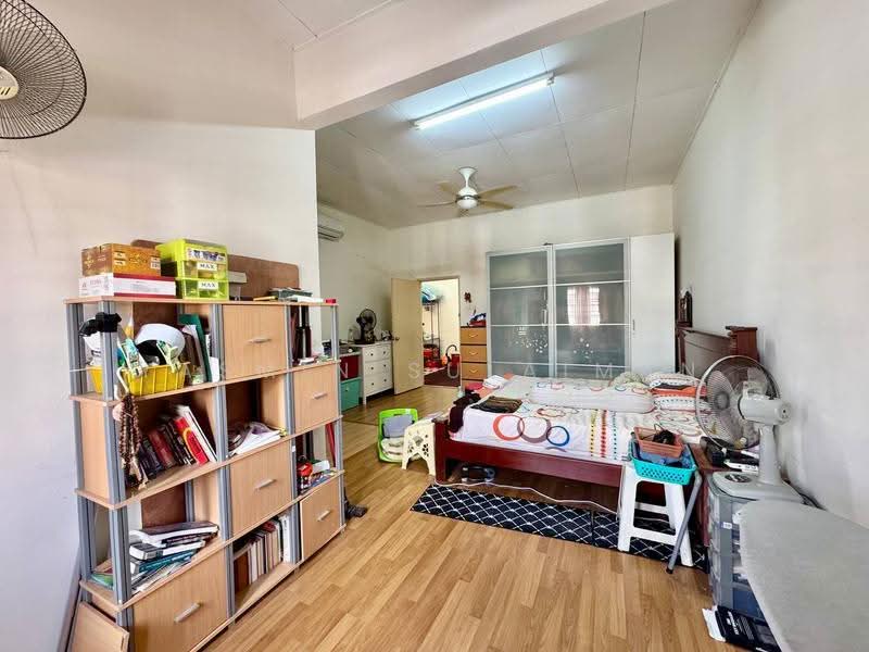 2-storey Terraced House for Sale in Bukit Jelutong (Shah Alam) - Yasmin Sulaiman - Bedroom - PropertyGuru.com.my