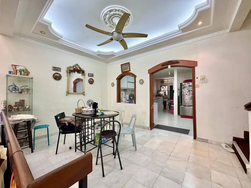 2-storey Terraced House for Sale in Bukit Jelutong (Shah Alam) - Yasmin Sulaiman - Dining Room - PropertyGuru.com.my