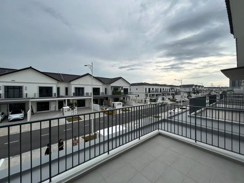 2-storey Terraced House for Sale in Eco Botanic 2 (Iskandar Puteri (Nusajaya)) - Jit Sin Cheah - Exterior - PropertyGuru.com.my