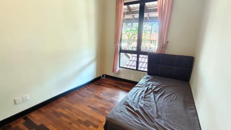 2-storey Terraced House for Sale in Leisure Farm (Gelang Patah) - Sam Tee - Bedroom - PropertyGuru.com.my