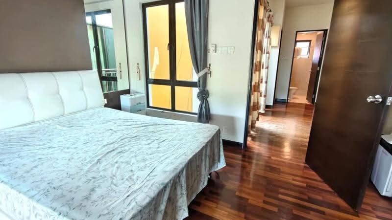 2-storey Terraced House for Sale in Leisure Farm (Gelang Patah) - Sam Tee - Bedroom - PropertyGuru.com.my