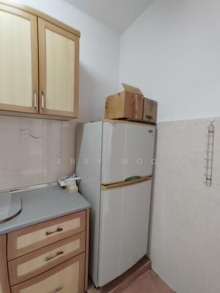 Pangsapuri untuk Disewa di Mutiara Indah Apartment - Abby Woo - Kitchen - PropertyGuru.com.my