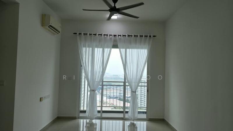 Kondominium untuk Disewa di Solaria Residences - Richard Oo - Living Room - PropertyGuru.com.my