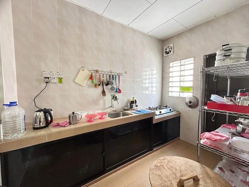 Rumah Teres 2-Tingkat untuk Dijual di Ipoh (Perak) - Kelvin Chong - Kitchen - PropertyGuru.com.my