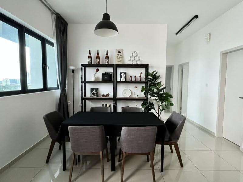 Kondominium untuk Disewa di Waterside Residence - Panya Rith - Dining Room - PropertyGuru.com.my
