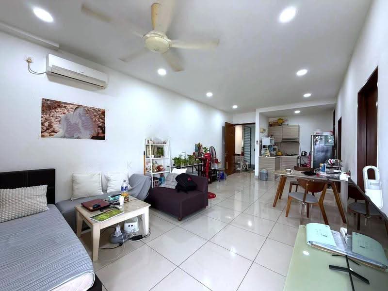 Condominium for Sale at PARC Regency (Residensi Masai) - Karl Lim - Living Room - PropertyGuru.com.my