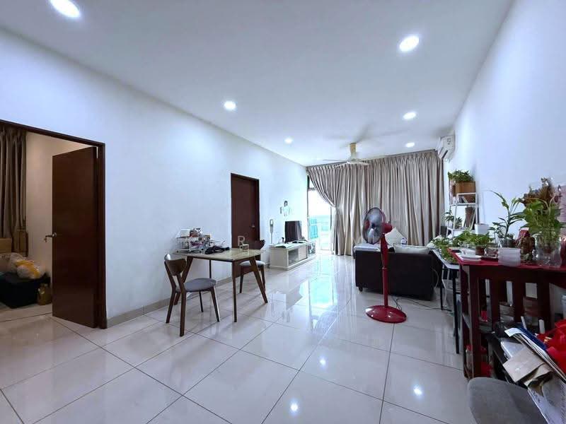 Condominium for Sale at PARC Regency (Residensi Masai) - Karl Lim - Living Room - PropertyGuru.com.my