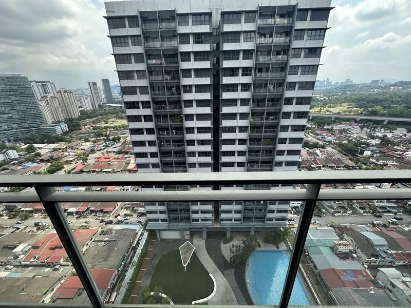 Kediaman Servis untuk Disewa di Seventeen Mall & Residences (Biji Living) - Winson Ng - Exterior - PropertyGuru.com.my