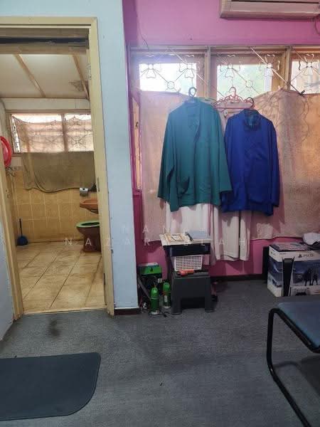 Cluster House for Sale in Bandar Tun Razak (Cheras) - Nana Nazarallah - Bathroom - PropertyGuru.com.my