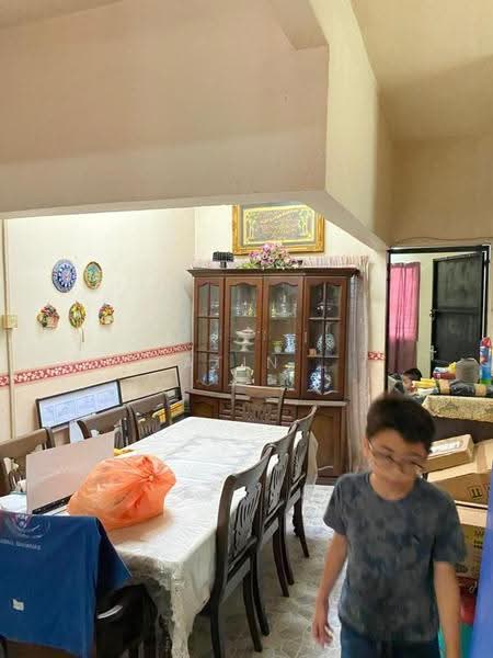 Rumah Teres 2-Tingkat untuk Dijual di Taman Bertuah (Ipoh) - Fatin . - Dining Room - PropertyGuru.com.my