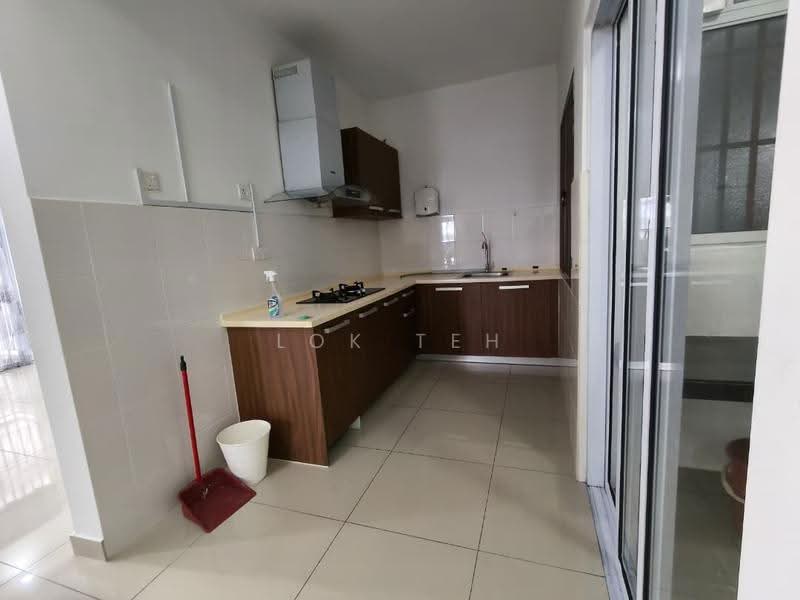 Kondominium untuk Dijual di Koi Prima Condominium - Lok Teh - Kitchen - PropertyGuru.com.my
