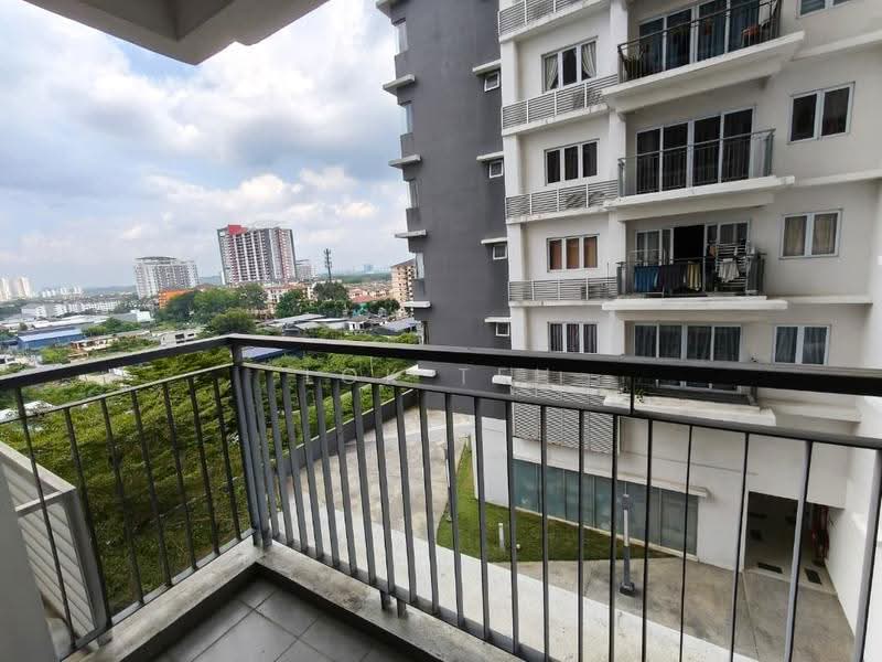 Kondominium untuk Dijual di Koi Prima Condominium - Lok Teh - Balcony - PropertyGuru.com.my