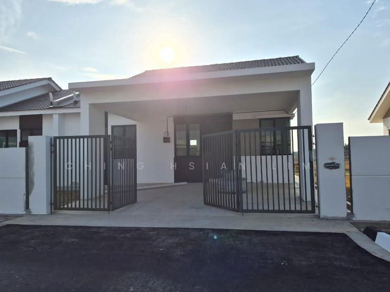 Rumah Berkembar untuk Dijual di Rumah Berkembar Setingkat di Bandar Baharu,Kedah (Bandar Baharu) - Ching Hsian Lim - Exterior - PropertyGuru.com.my