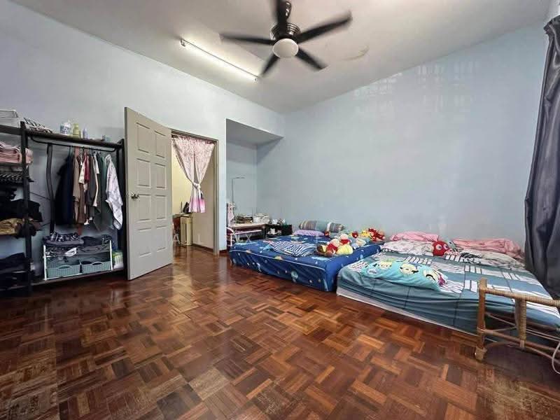 2-storey Terraced House for Sale in Seri Alam (Johor Bahru) - Alex Sieh - Bedroom - PropertyGuru.com.my