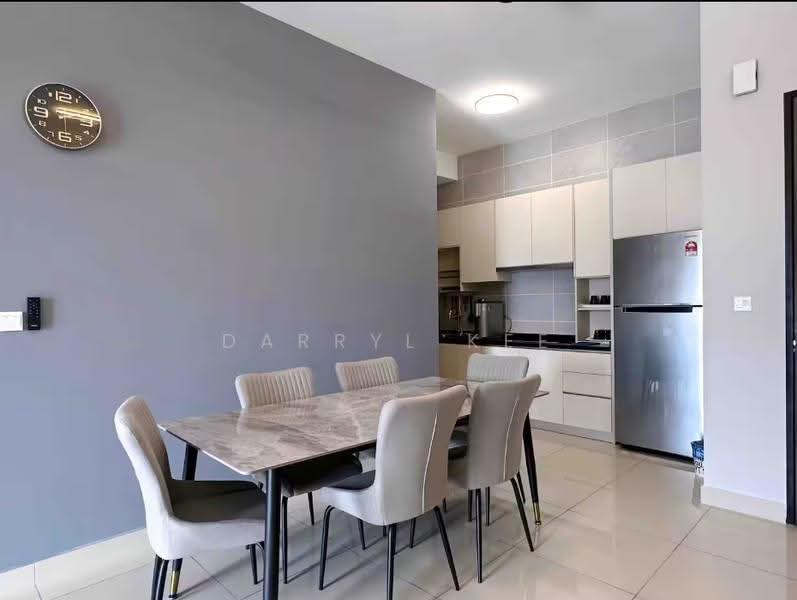 Kediaman Servis untuk Dijual di Twin Tower Residence - Darryl Kee - PropertyGuru.com.my