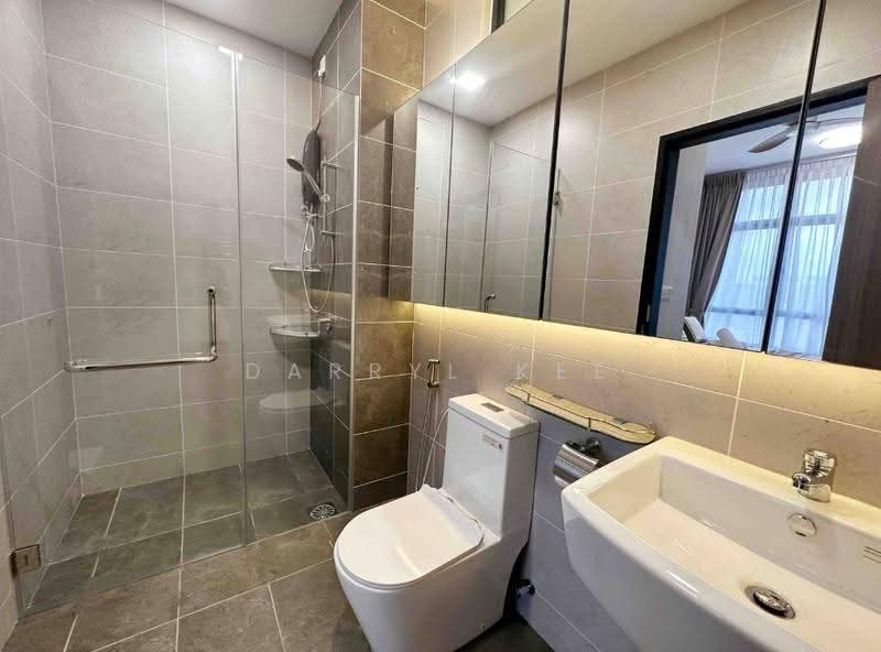 Kediaman Servis untuk Dijual di Twin Tower Residence - Darryl Kee - PropertyGuru.com.my